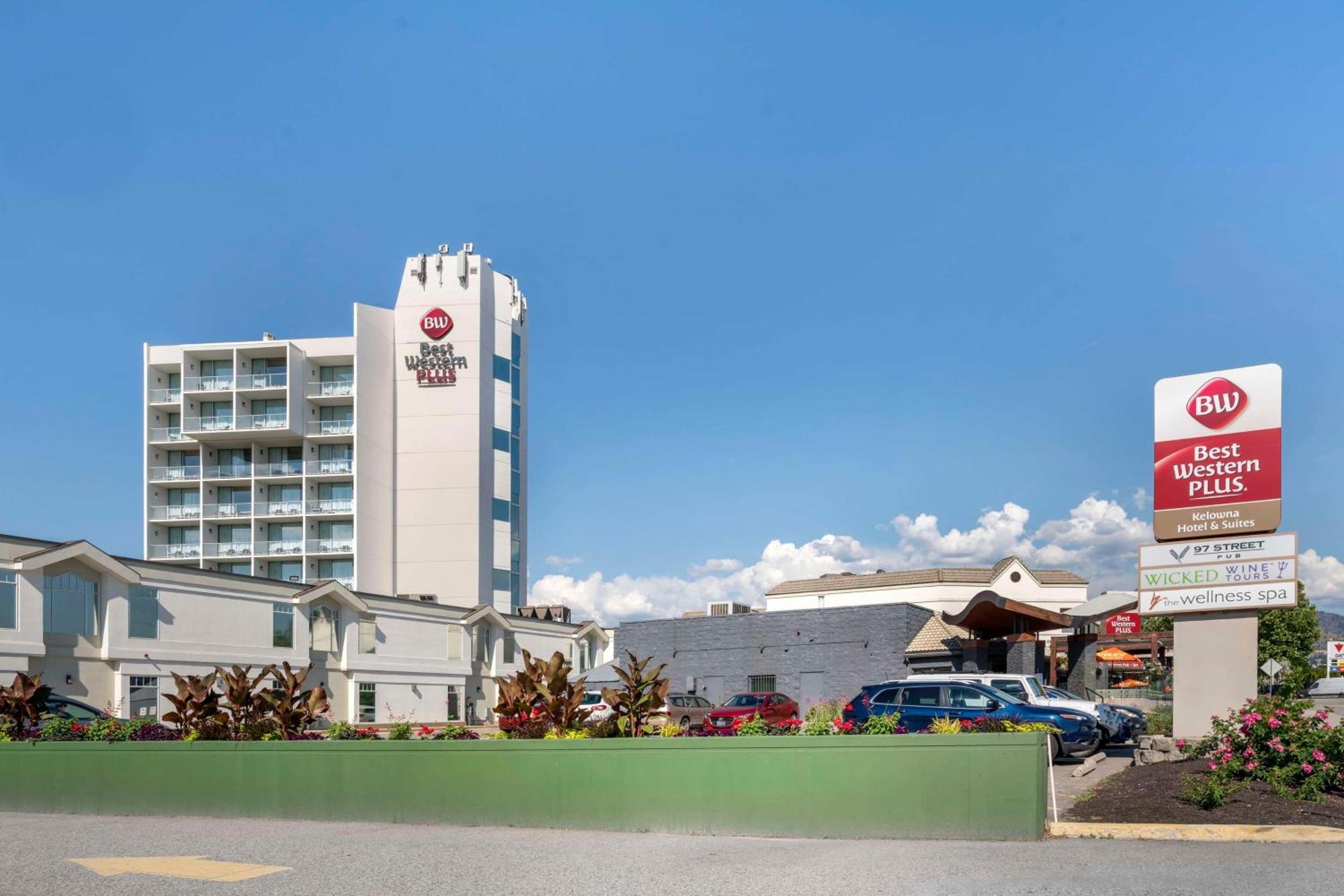 Best Western Plus Kelowna Hotel & Suites Esterno foto