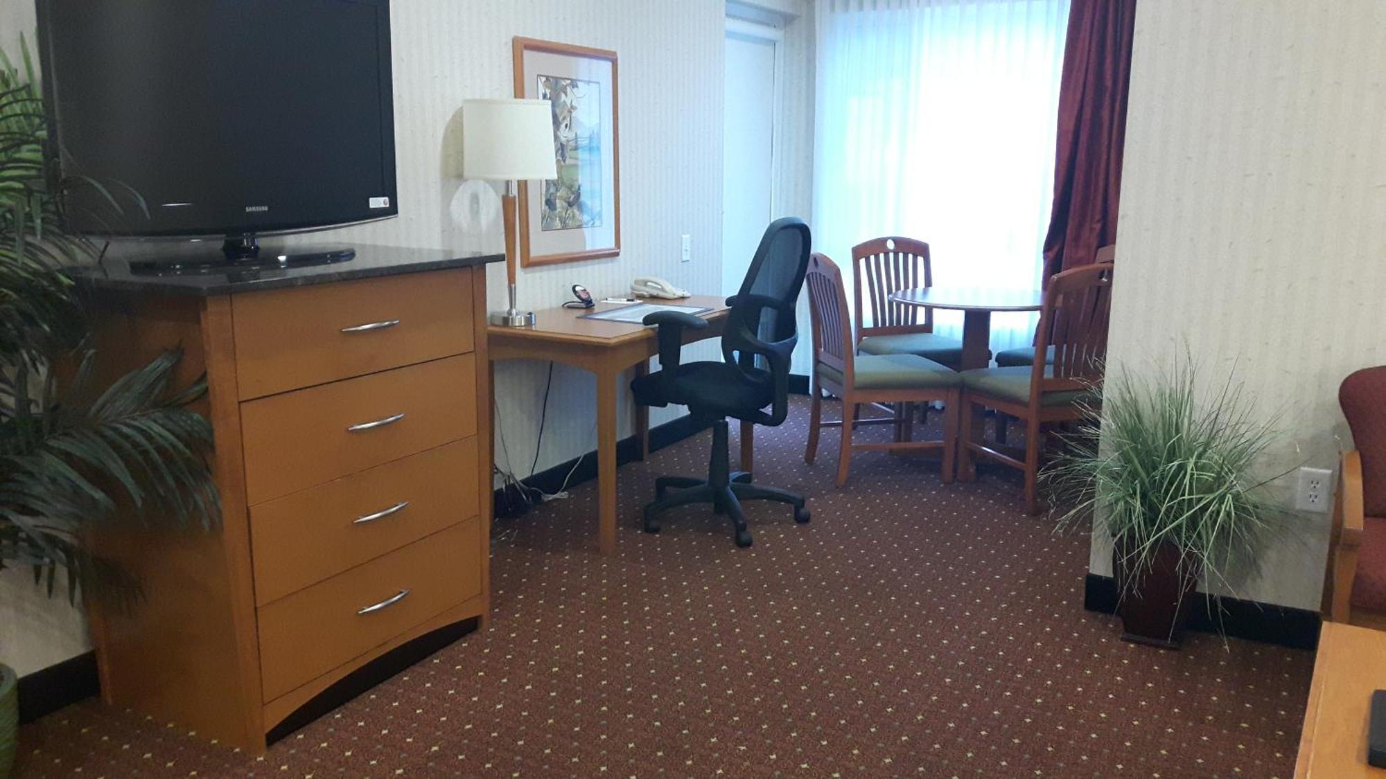 Best Western Plus Kelowna Hotel & Suites Camera foto
