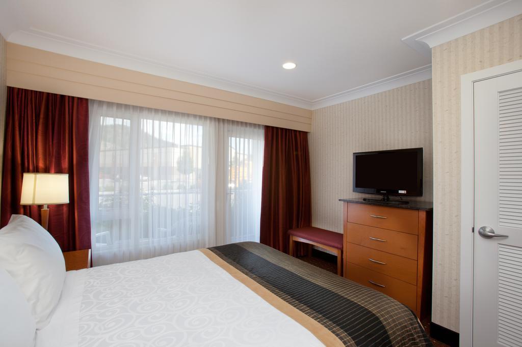 Best Western Plus Kelowna Hotel & Suites Camera foto