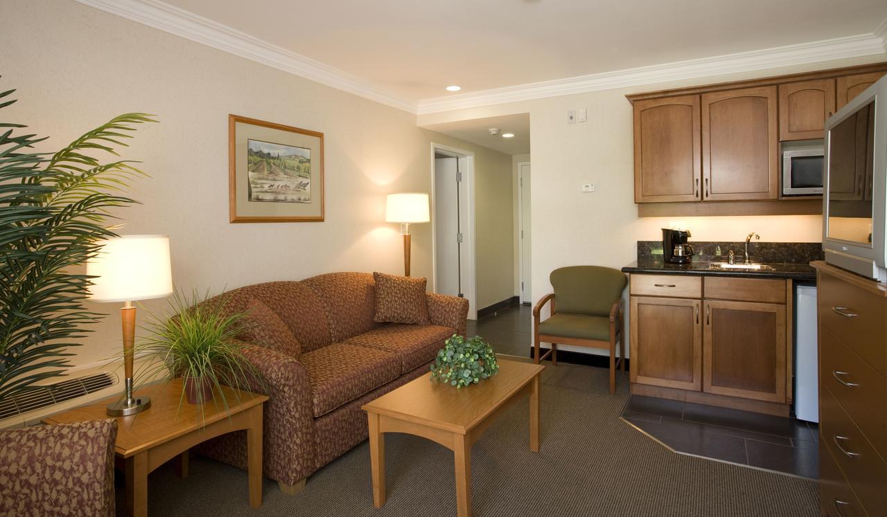 Best Western Plus Kelowna Hotel & Suites Camera foto